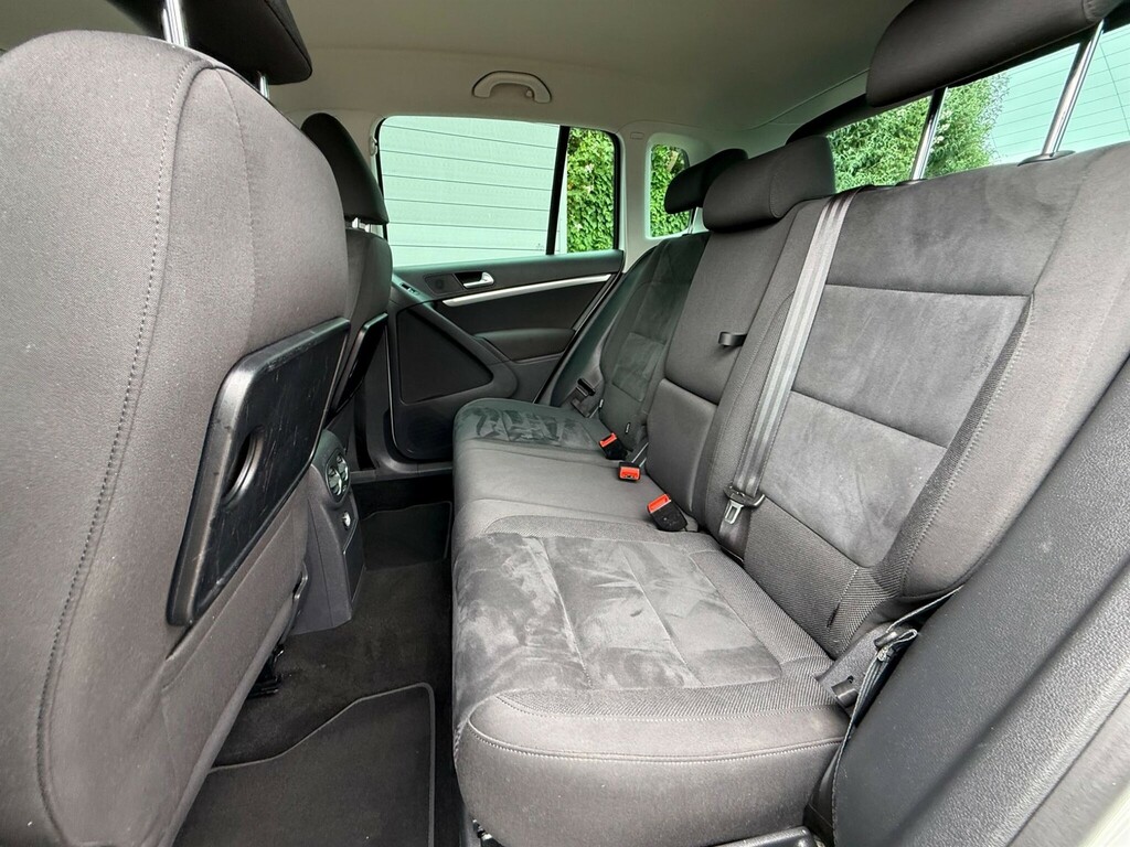 Volkswagen Tiguan 2.0 Match Tdi Bluemotion Technology 139 Bhp Grey #21