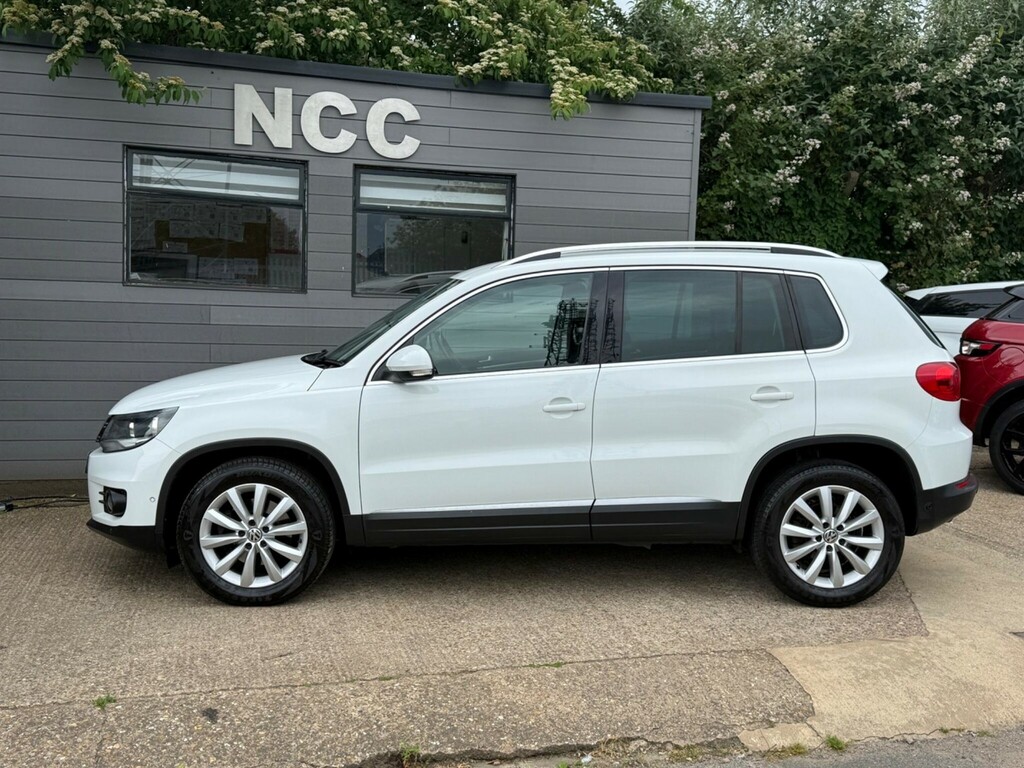 Volkswagen Tiguan 2.0 Match Tdi Bluemotion Technology 139 Bhp Grey #11