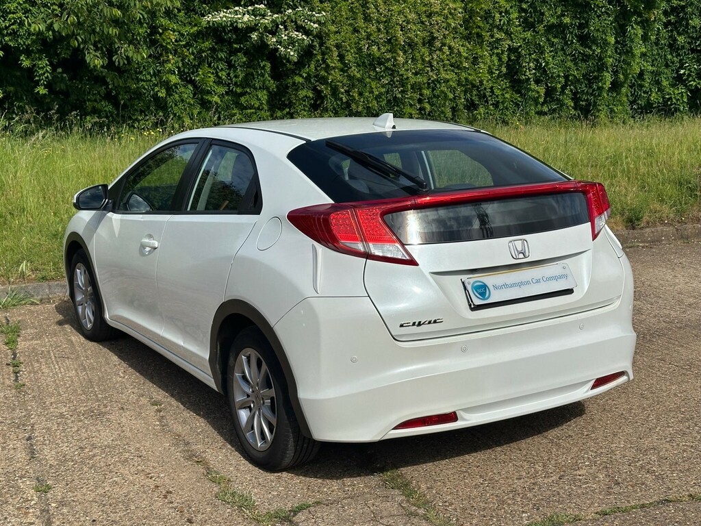 Honda Civic 1.8 I-vtec Es-t Euro 5 Ss #2