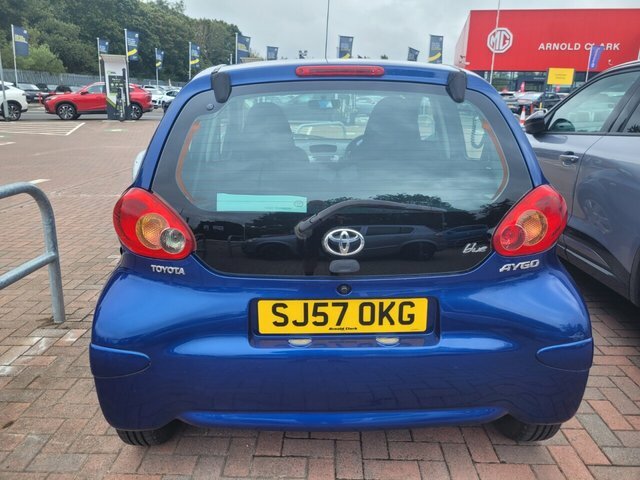 Toyota Aygo Vvt-i Blue Hatchback Blue #3