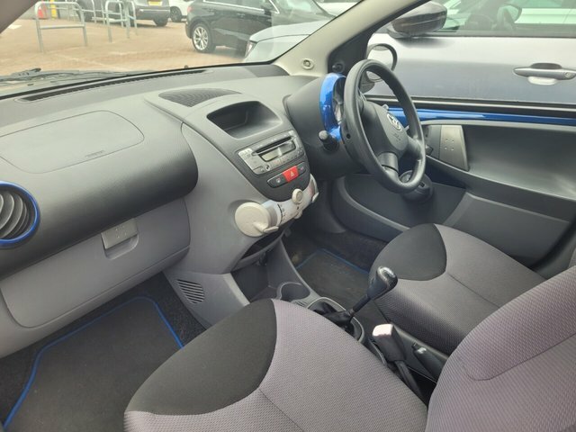 Toyota Aygo Vvt-i Blue Hatchback Blue #6