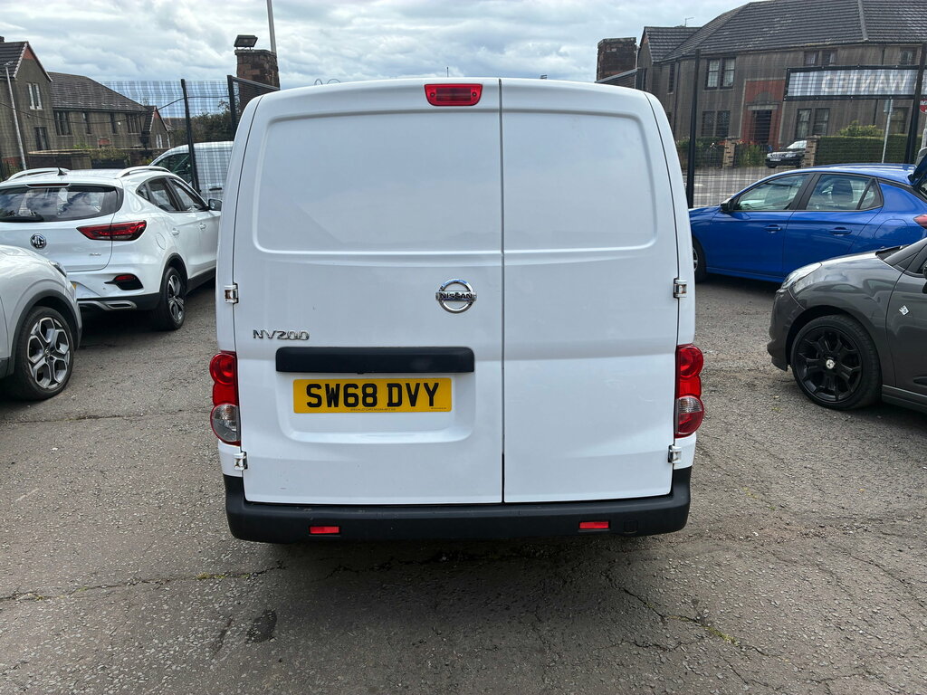 Nissan NV200 1.5 Dci Acenta Panel Van 6Dr Swb Eur White #4