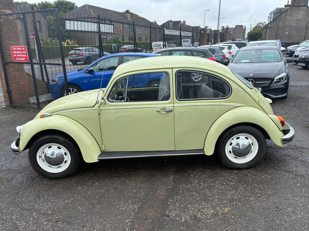 Volkswagen Beetle 1300 Beetle Green #5