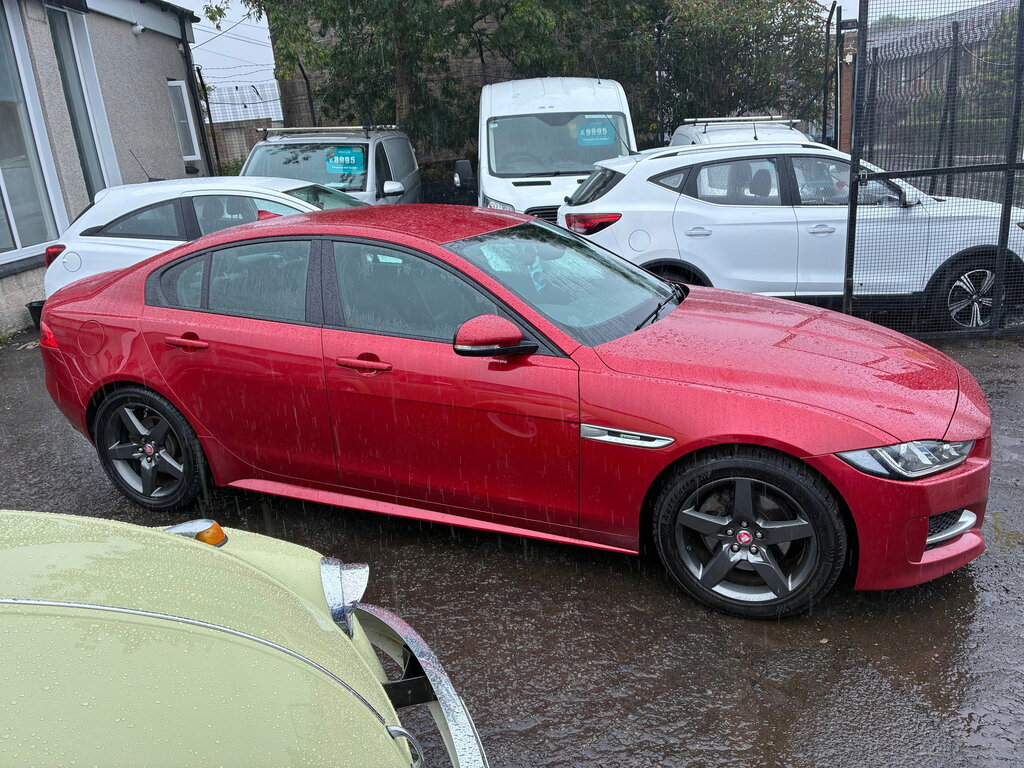 Jaguar XE 2.0D R-sport Saloon Euro 6 Ss Red #2