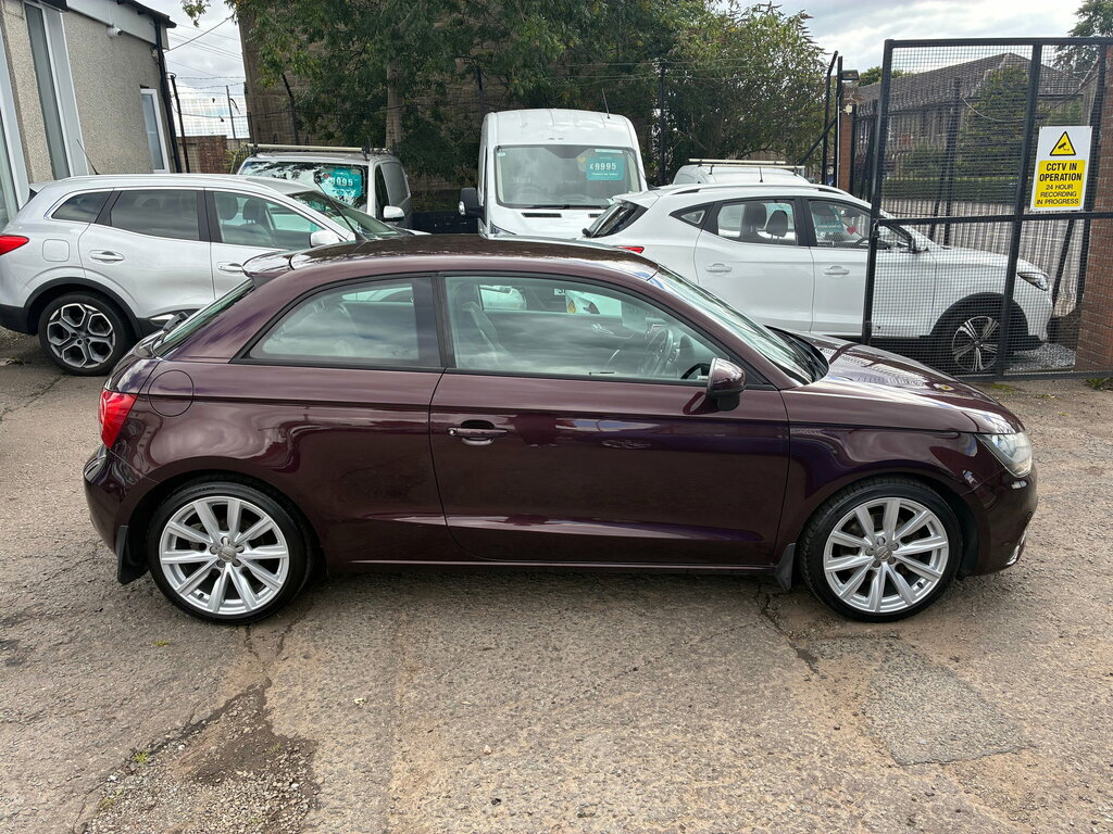 Audi A1 1.4 Tfsi Sport Hatchback Euro 5 Black #2