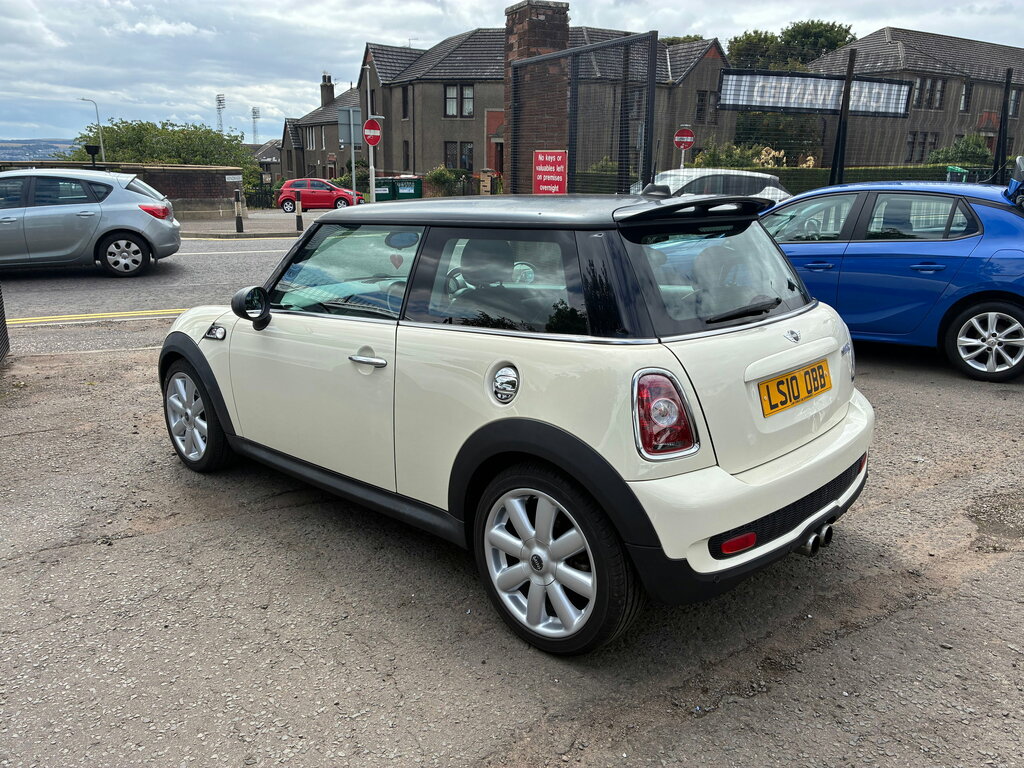 Mini Hatch 1.6 Cooper S Hatchback Steptronic Euro White #5