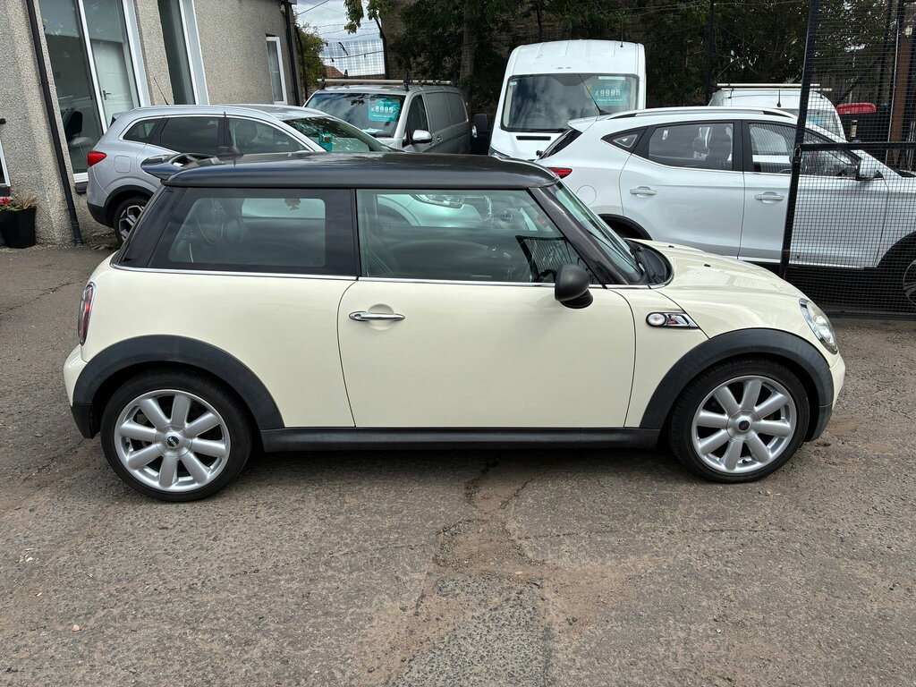 Mini Hatch 1.6 Cooper S Hatchback Steptronic Euro White #2
