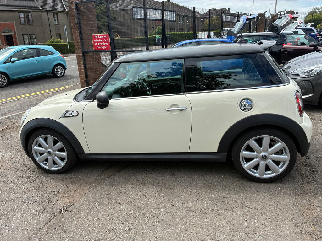 Mini Hatch 1.6 Cooper S Hatchback Steptronic Euro White #6