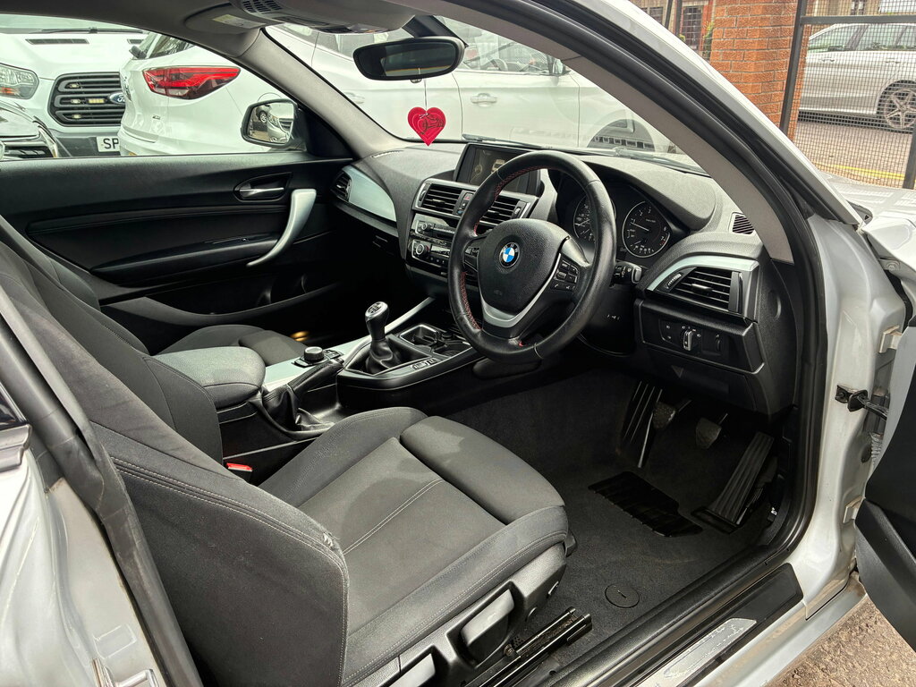 BMW 2 Series Gran Coupe Coupe 3.0 M235i Euro 6 Ss 201565 White #9