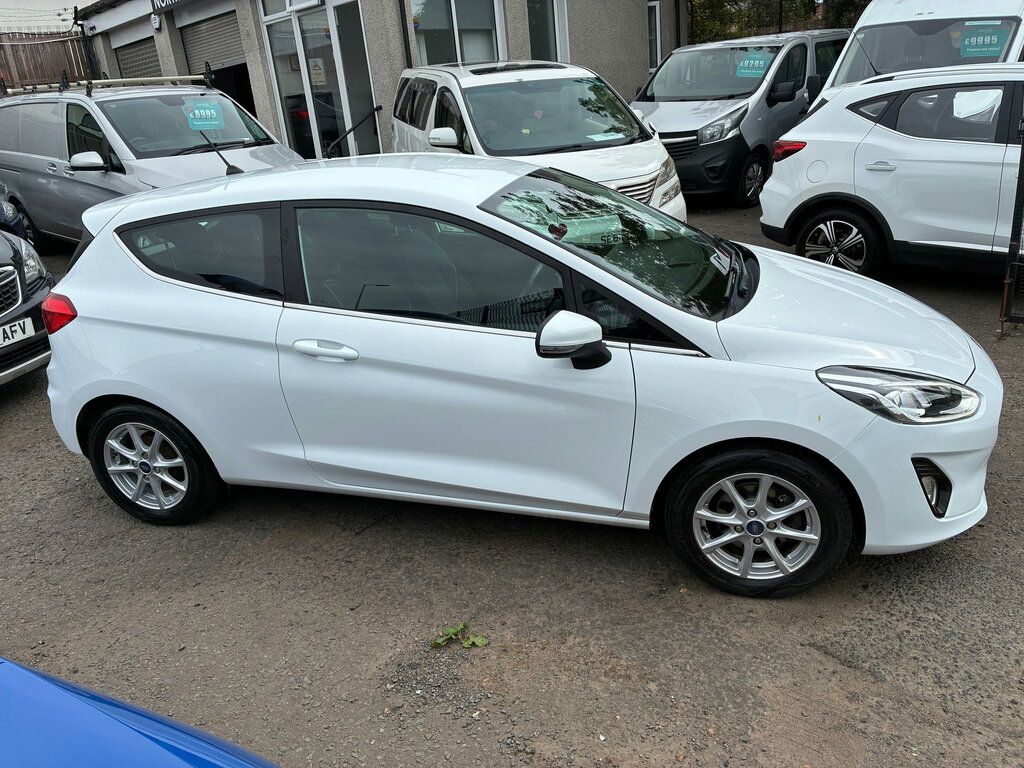 Ford Fiesta 1.0T Ecoboost Zetec Hatchback Eu White #2