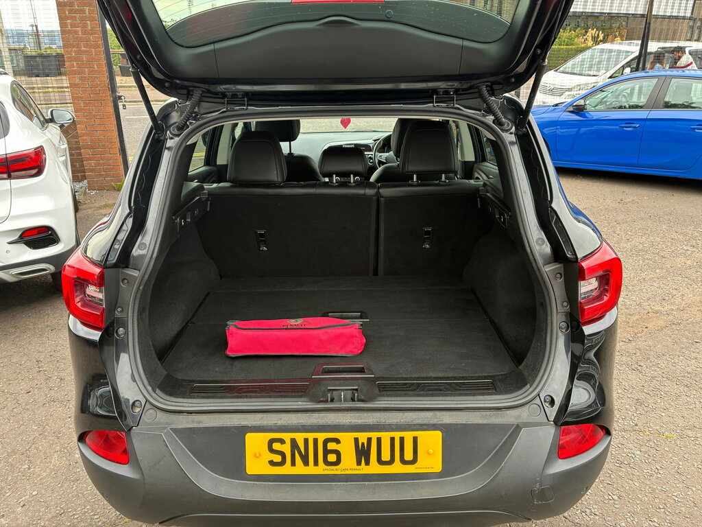 Renault Kadjar 2016 1.5 Dci Signature Nav Suv Edc Euro Red #25