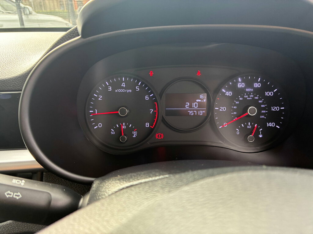 Kia Picanto 1.0 Gt-line - Air Con, Bluetooth, Alloys - Tak White #15