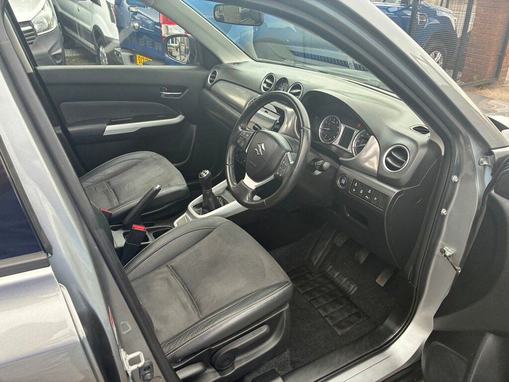 Suzuki Vitara 1.4 Boosterjet S Suv Allgrip Eur Grey #15