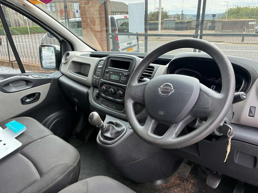 Nissan NV300 Nv300 2.9T 1.6 Dci 120 L1 H1 A White #11