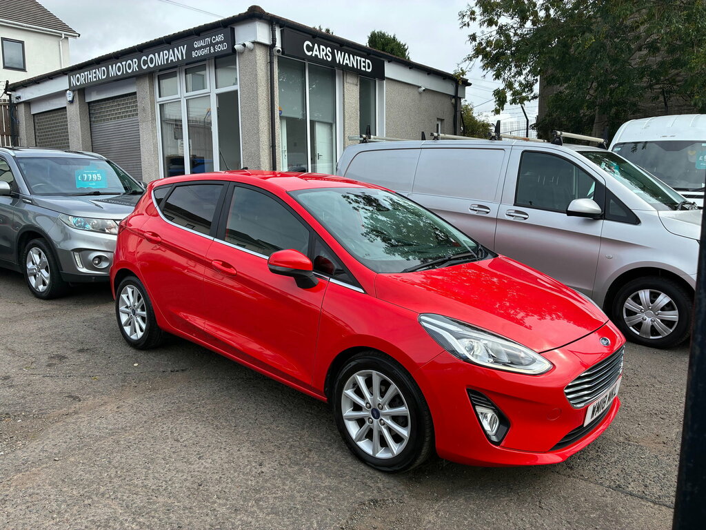 Ford Fiesta 1.0T Ecoboost Titanium Hatchback Red