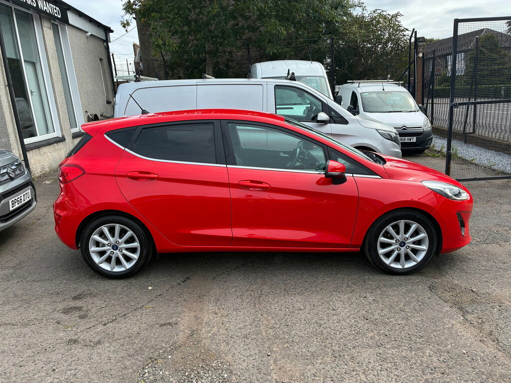 Ford Fiesta 1.0T Ecoboost Titanium Hatchback Red #3