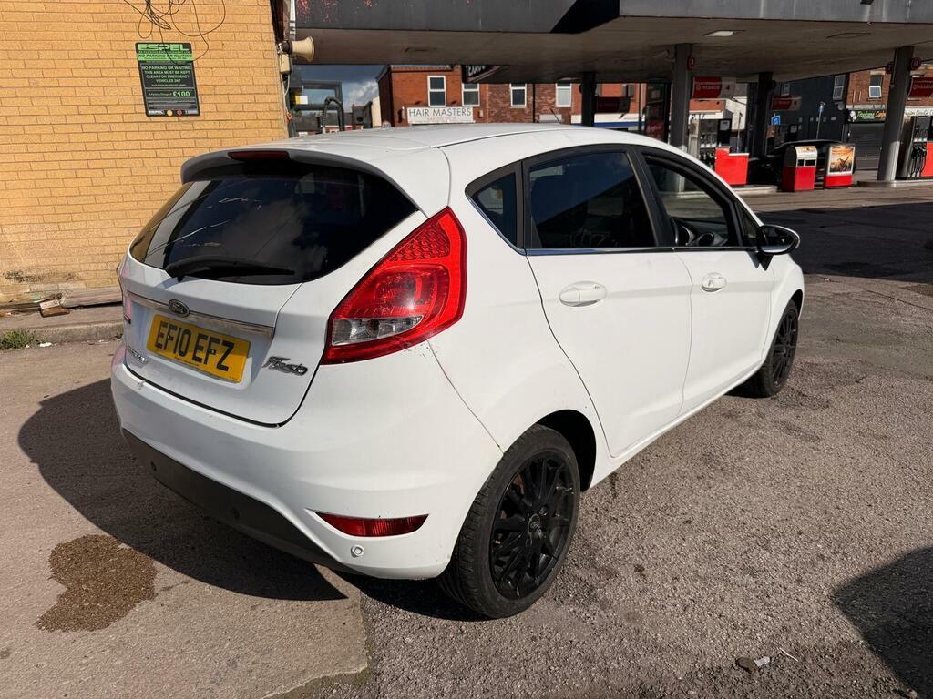Ford Fiesta Hatchback 1.4 Tdci Zetec 201010 Blue #8