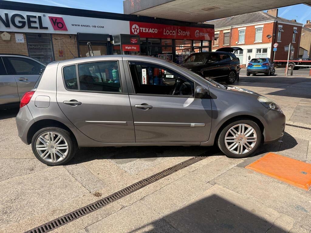 Renault Clio 1.2 Dynamique Tomtom Euro 5 Grey #4