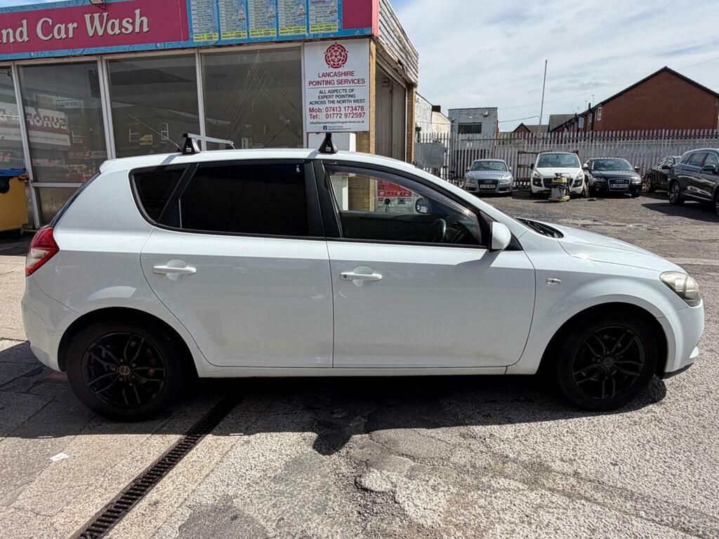 Kia Ceed 1.4 1 Euro 5 White #5