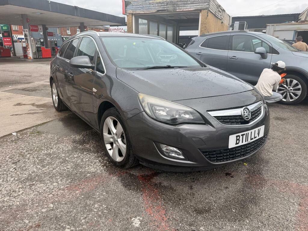 Vauxhall Astra 1.6 16V Se Sports Tourer Euro 5 White #3