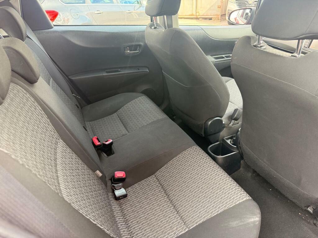 Toyota Yaris 1.33 Dual Vvt-i Icon Plus Euro 5 Red #14