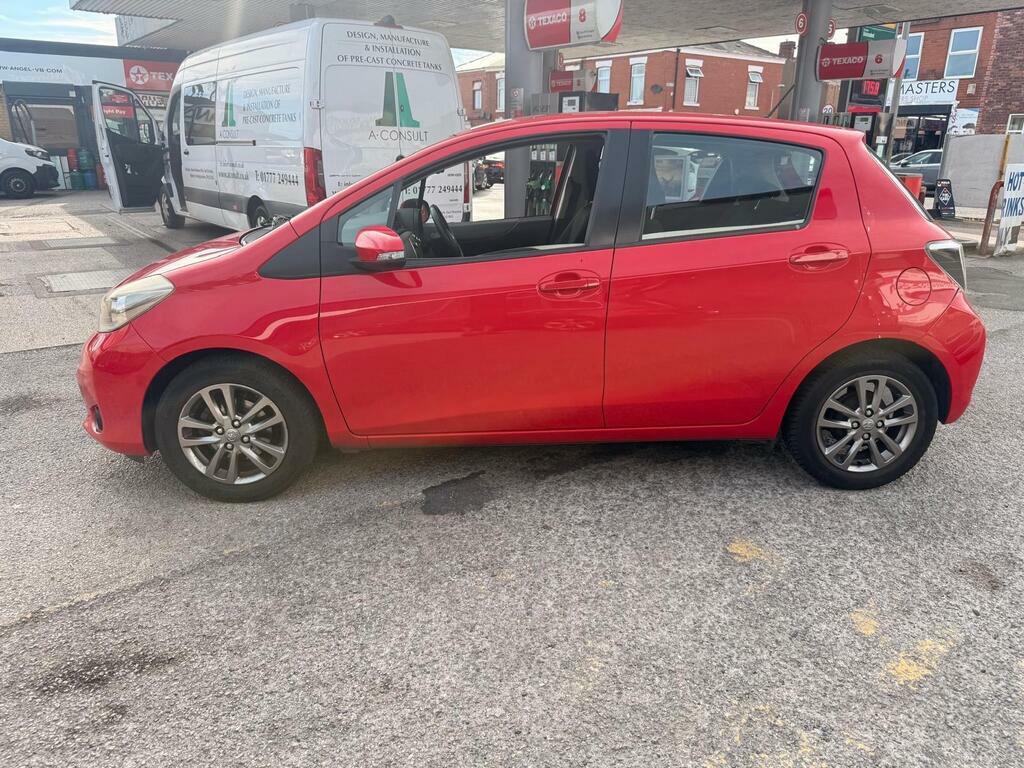 Toyota Yaris 1.33 Dual Vvt-i Icon Plus Euro 5 Red #8