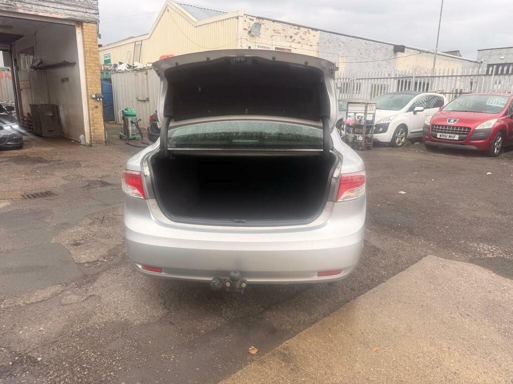 Toyota Avensis 2.2 D-cat T4 Tourer Euro 5 Silver #9