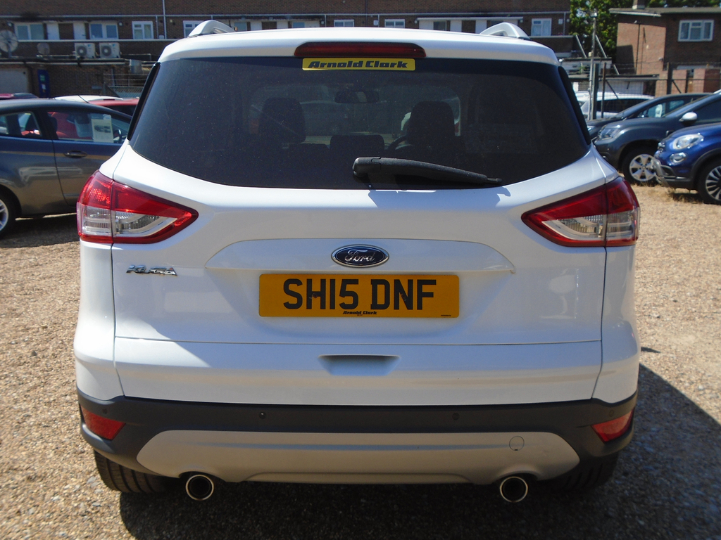 Ford Kuga 2.0 Tdci Titanium X Suv 2Wd Euro SH15DNF #4
