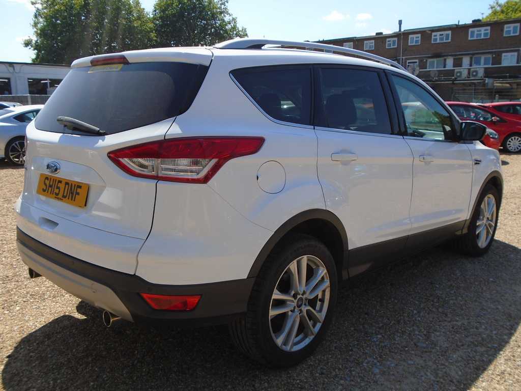 Ford Kuga 2.0 Tdci Titanium X Suv 2Wd Euro SH15DNF #3