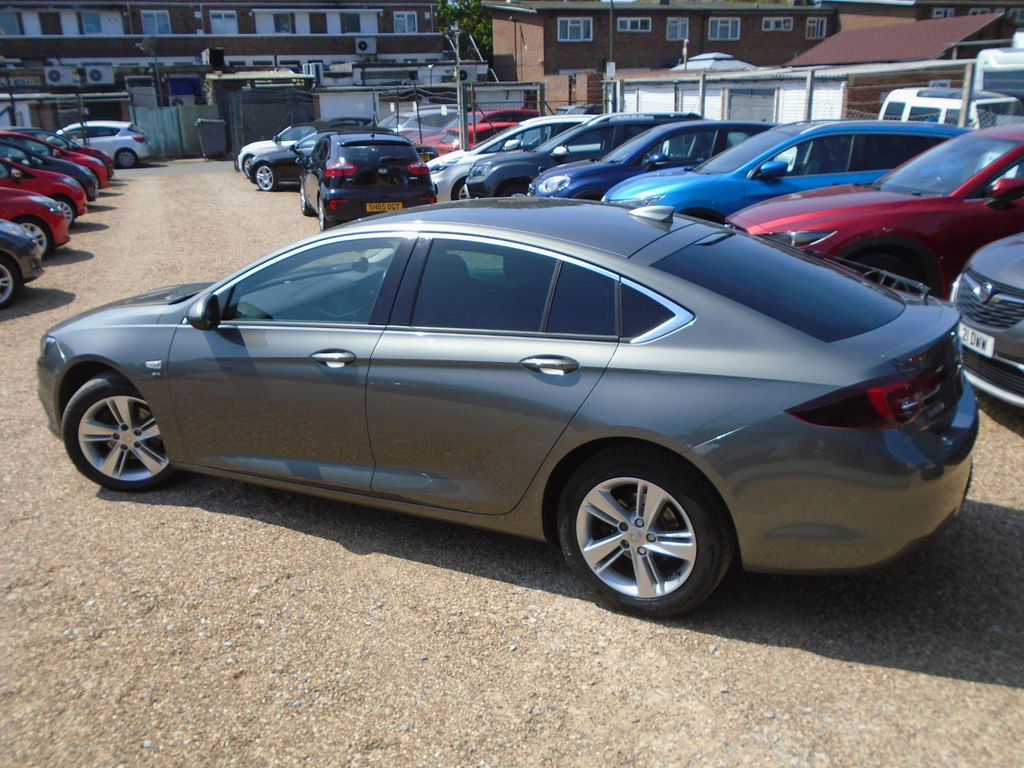 Vauxhall Insignia 2.0 Turbo D Blueinjection Sri VX Line Nav Grand Sp Grey #11