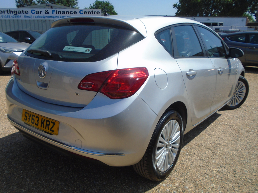 Vauxhall Astra 1.6 16V Exclusiv Sports Silver #10