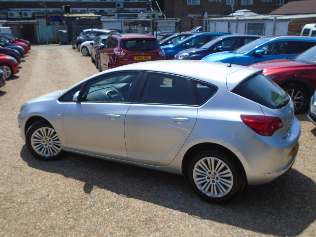 Vauxhall Astra 1.6 16V Exclusiv Sports Silver #11