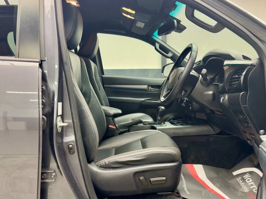 Toyota HILUX 2.8 D-4d Gr Sport Double Cab Pickup 4Wd Euro #15