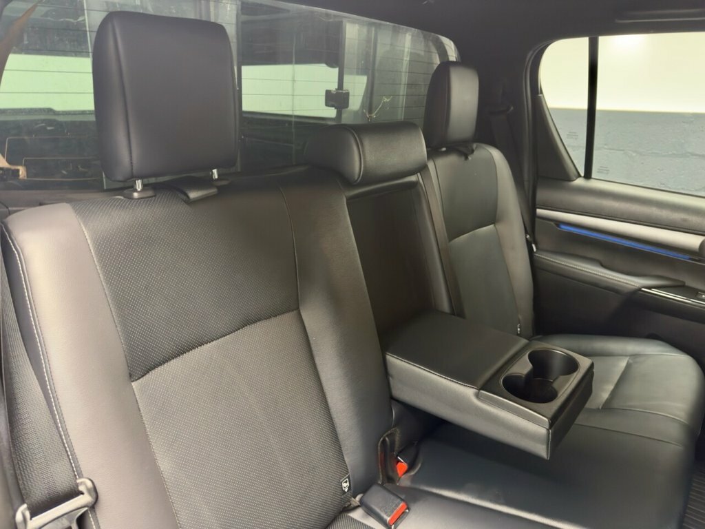 Toyota HILUX 2.8 D-4d Gr Sport Double Cab Pickup 4Wd Euro #32