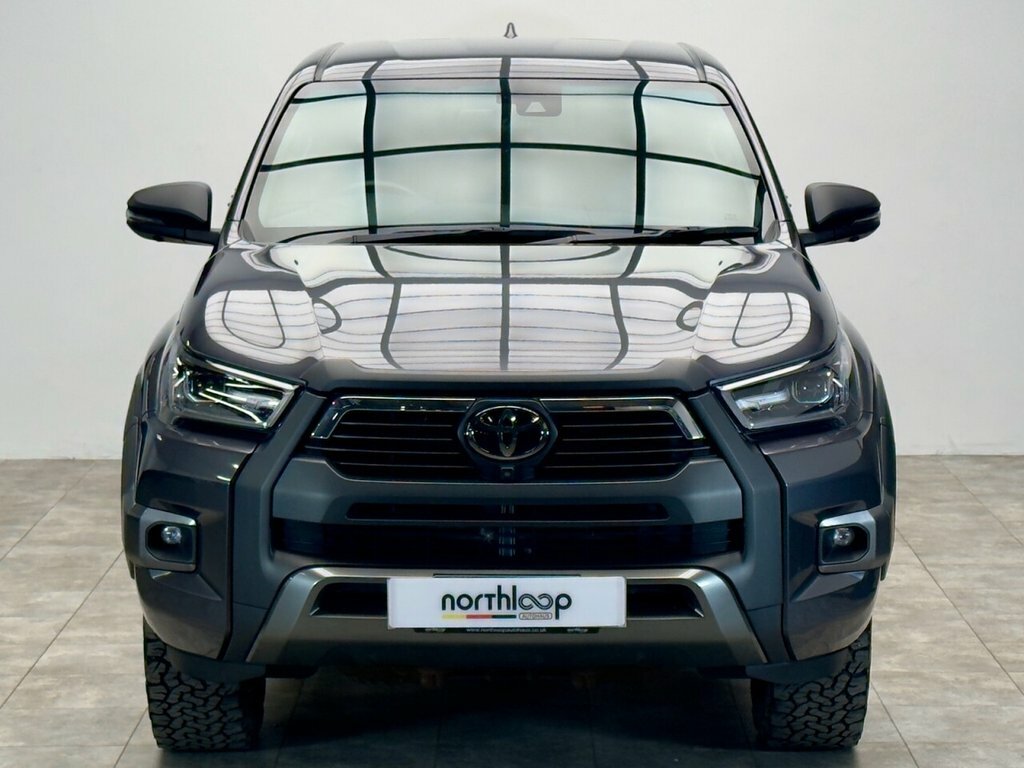 Toyota HILUX 2.8 D-4d Gr Sport Double Cab Pickup 4Wd Euro #8