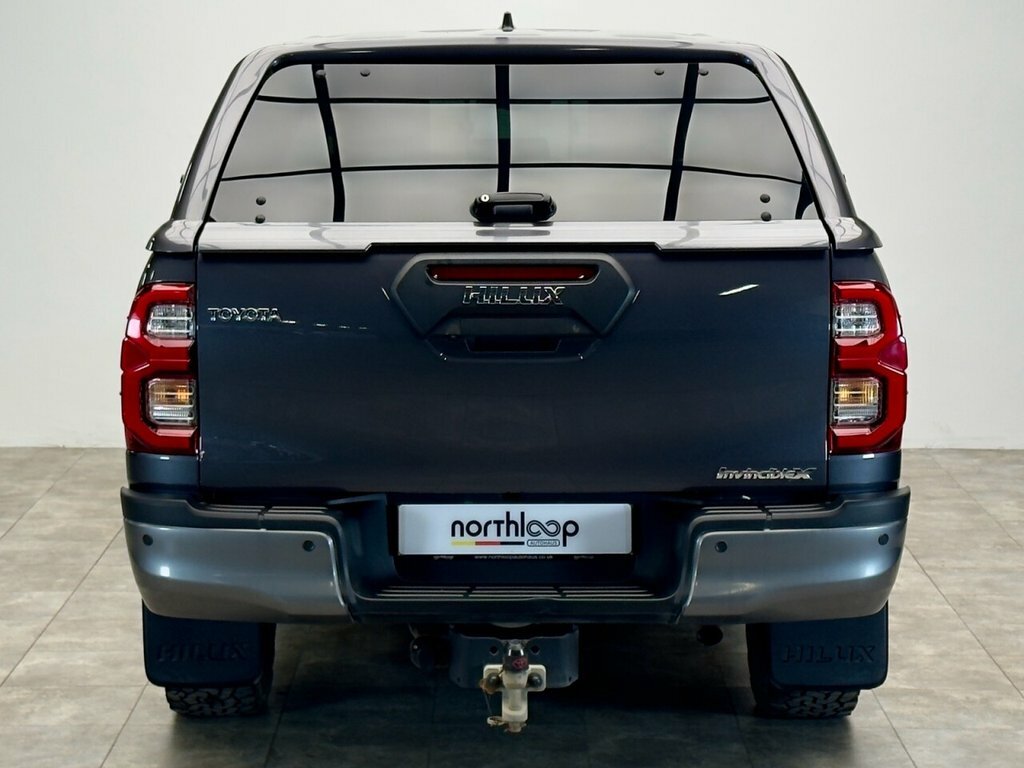 Toyota HILUX 2.8 D-4d Gr Sport Double Cab Pickup 4Wd Euro #12