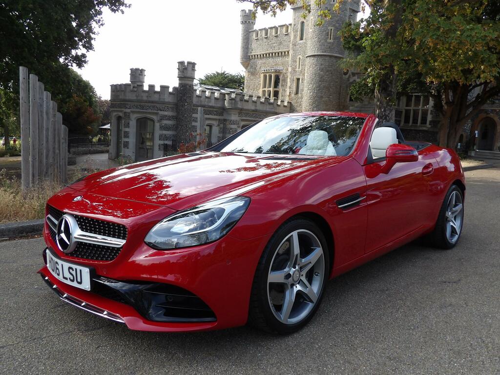 Mercedes-Benz SLC 2.0 Slc300 Amg Line Convertible G-troni Red