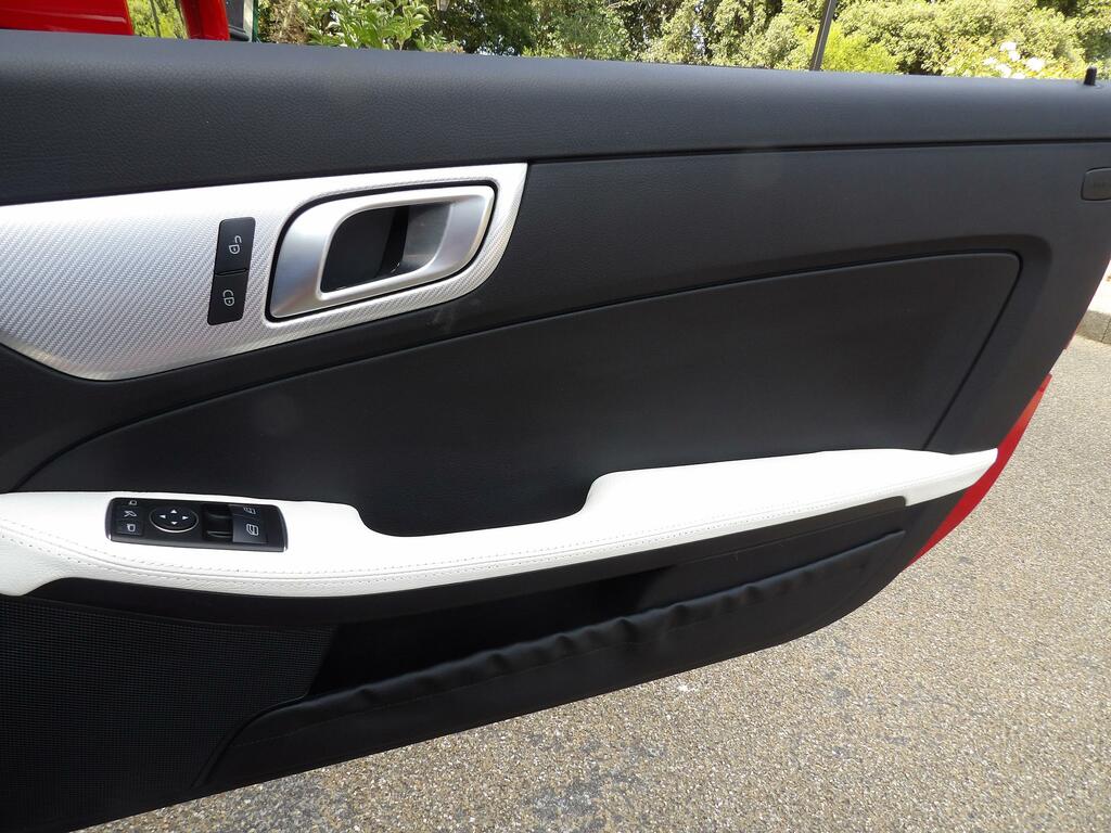 Mercedes-Benz SLC Convertible #20