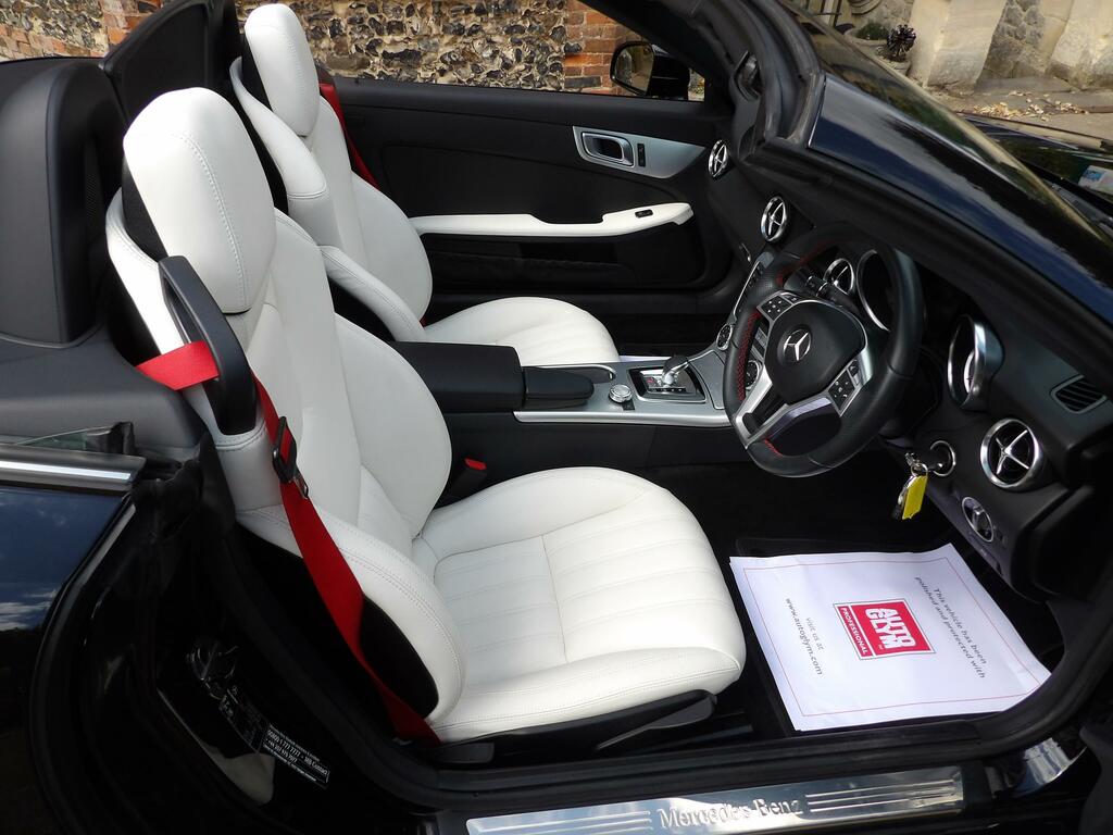 Mercedes-Benz SLK Black #7