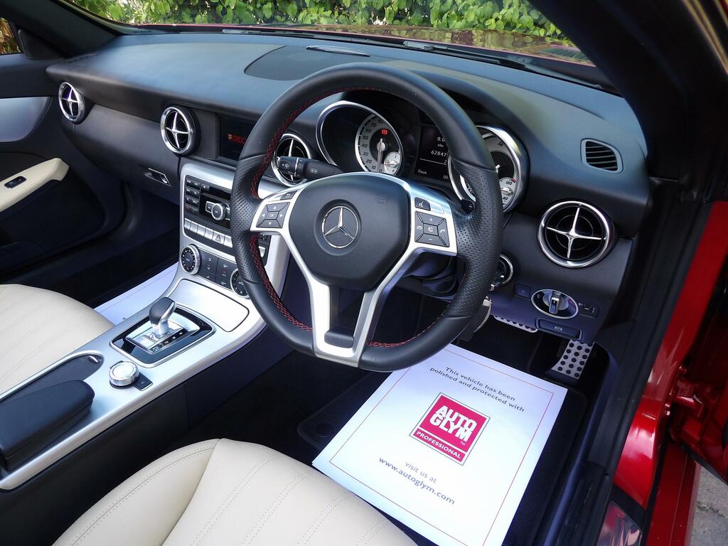 Mercedes-Benz SLK 2L Amg Sport White #9