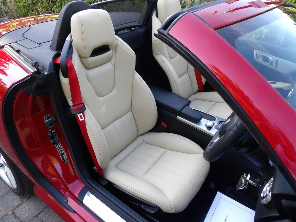 Mercedes-Benz SLK 2L Amg Sport White #7