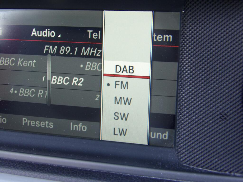 Mercedes-Benz SLK 2L Amg Sport White #30