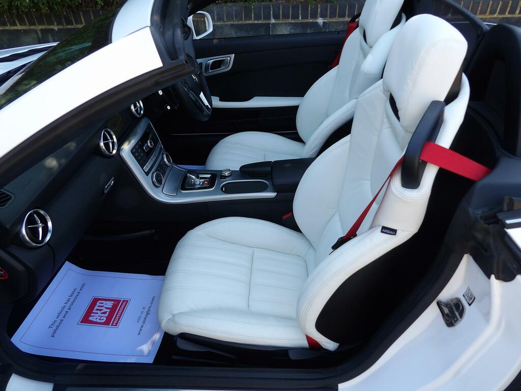 Mercedes-Benz SLK 2.0 Slk200 Amg Sport Convertible G-tron White #4