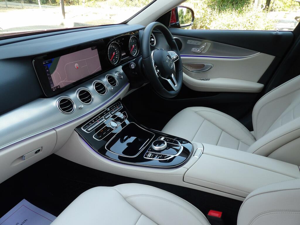 Mercedes-Benz E Class 2.0 E220d Se Premium Saloon G-tronic Red #4