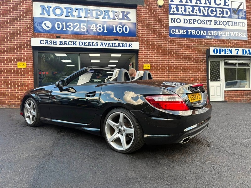 Mercedes-Benz SLK Slk200 Blueefficiency Amg Sport Black #6