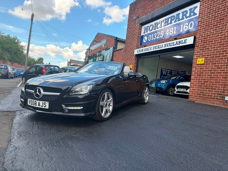 Mercedes-Benz SLK Slk200 Blueefficiency Amg Sport Black