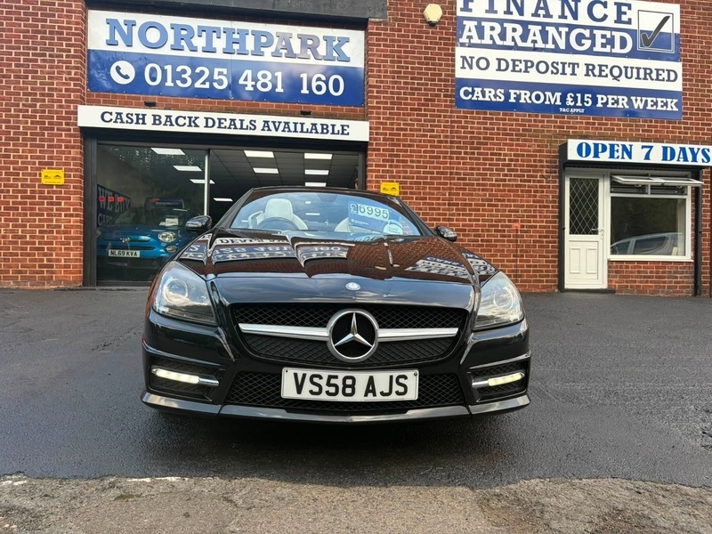 Mercedes-Benz SLK Slk200 Blueefficiency Amg Sport Black #2