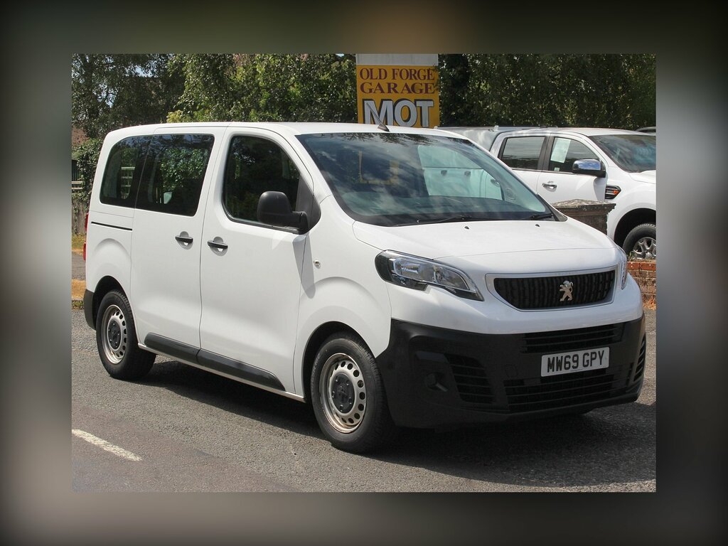 Peugeot Expert Combi 1.5 Bluehdi 120 Standard 6 Seater White #3