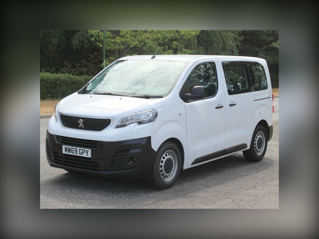 Peugeot Expert Combi 1.5 Bluehdi 120 Standard 6 Seater White