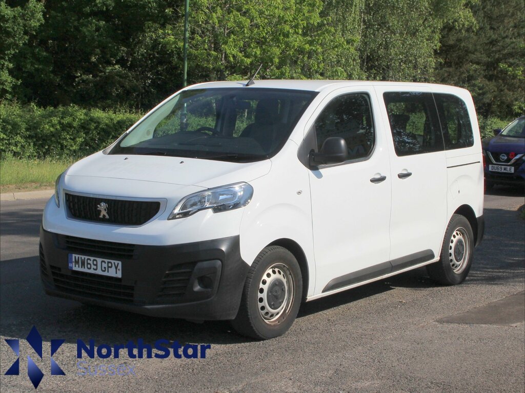 Peugeot Expert Combi 1.5 Bluehdi 120 Standard 6 Seater White